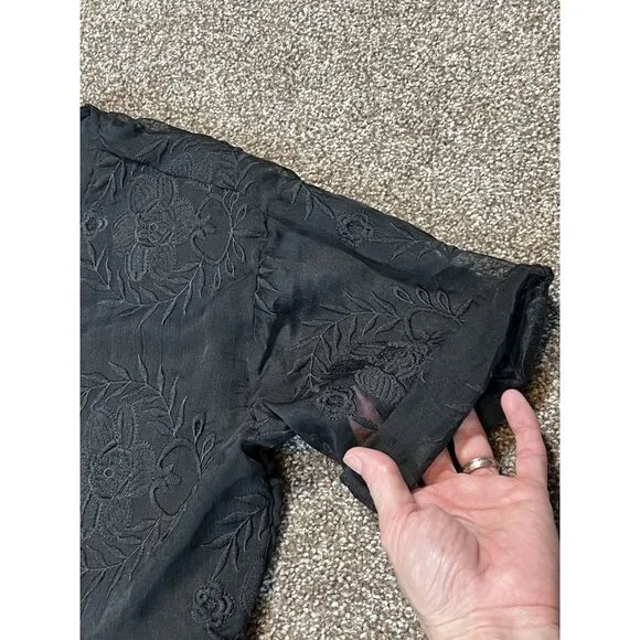 Piper & Scoot Women Ellie Dress Black Small Size Short Sleeves Lace Embroidery - Picture 12 of 13